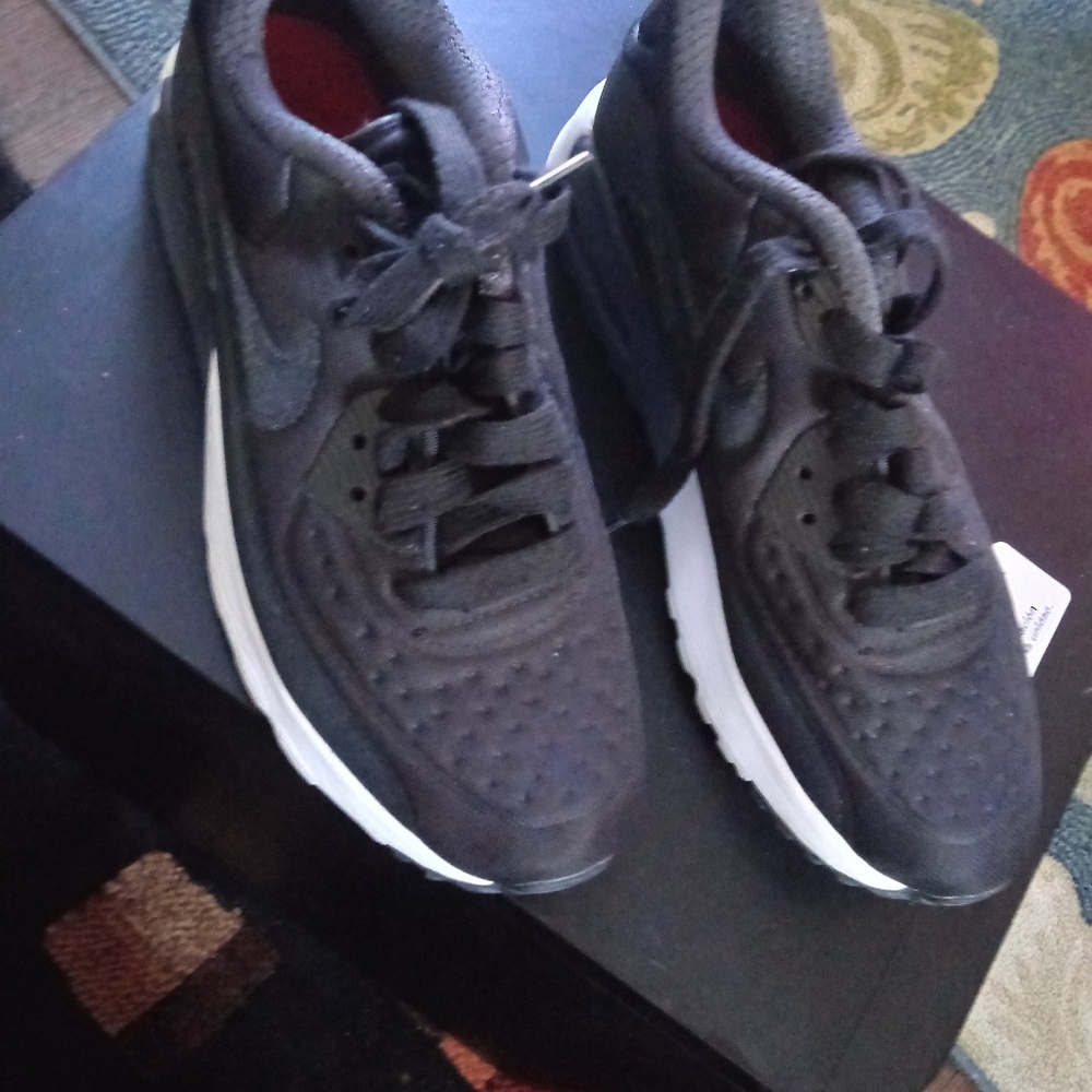 Nike air sneakers